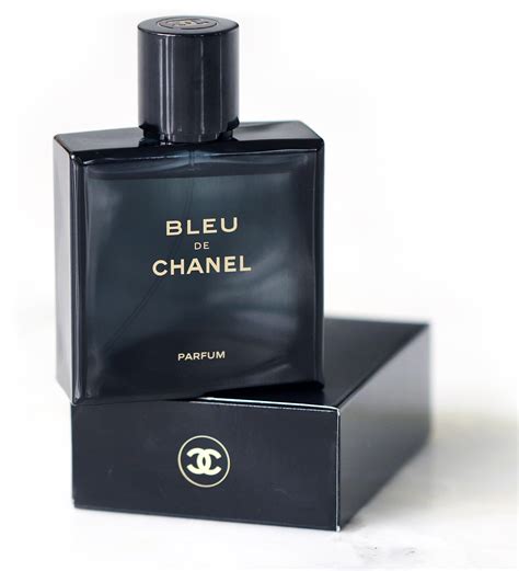 blue de Chanel perfume reviews